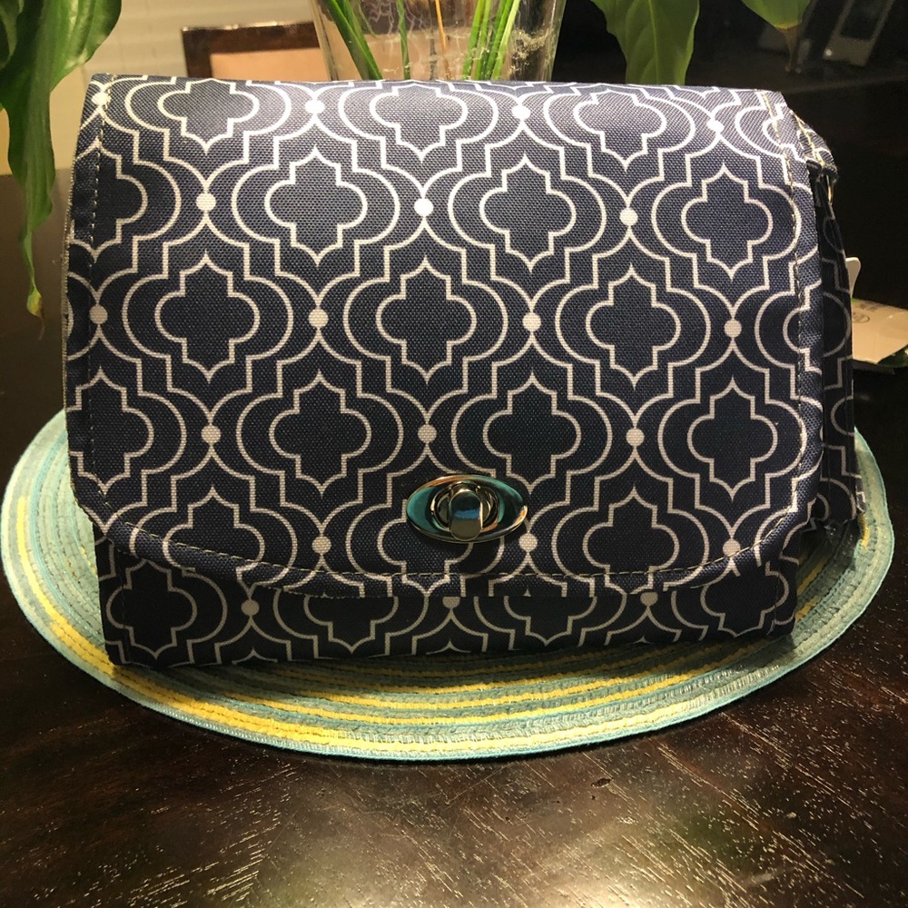 Lillybit Diaper Clutch, Trellis